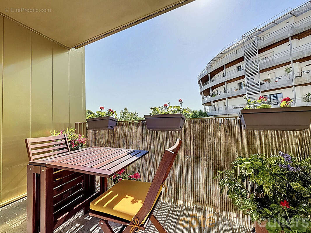 Appartement à ISSY-LES-MOULINEAUX