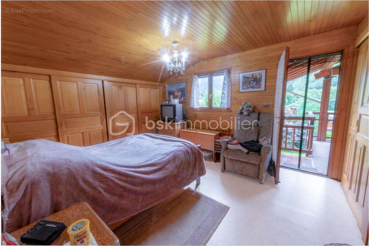 Vallée de chamonix - chalet avec jardin - 5 pièces, 4 chambres - calme, ensoleillé - vue mont-blanc - photo 13