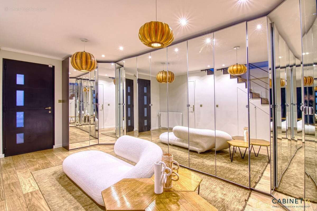 Maison à VERSAILLES