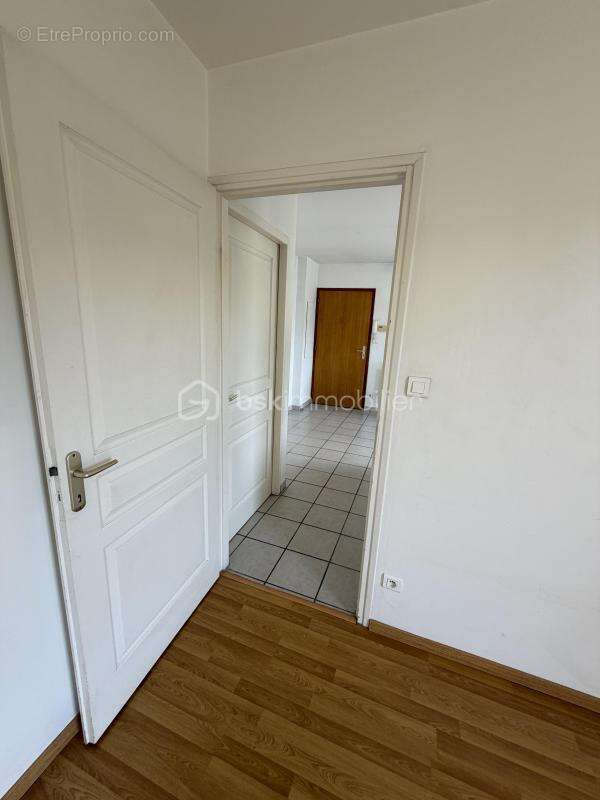Appartement à SARRAS