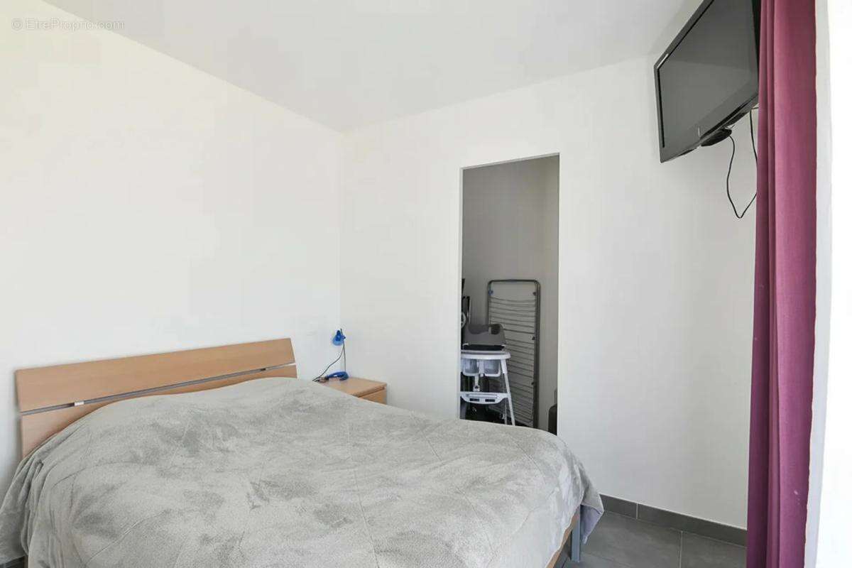 Maison de 5 pièces de 119 m² à Saint-Remèze - photo 22