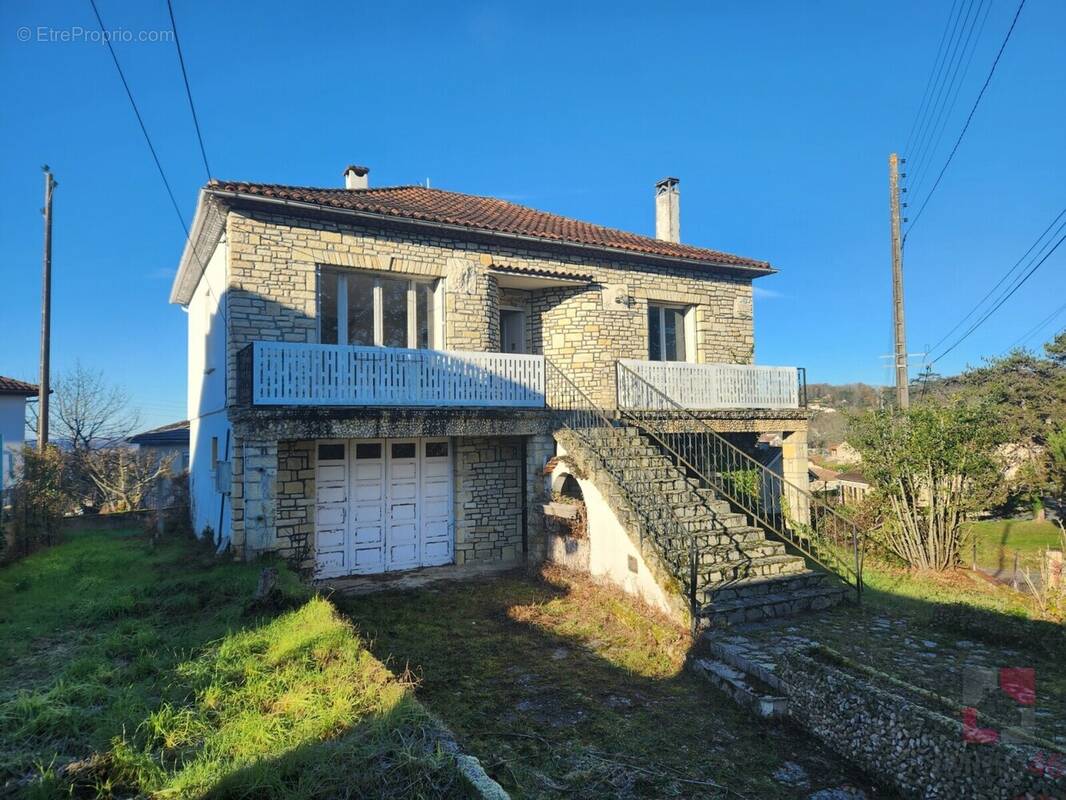 Maison à PUY-L'EVEQUE