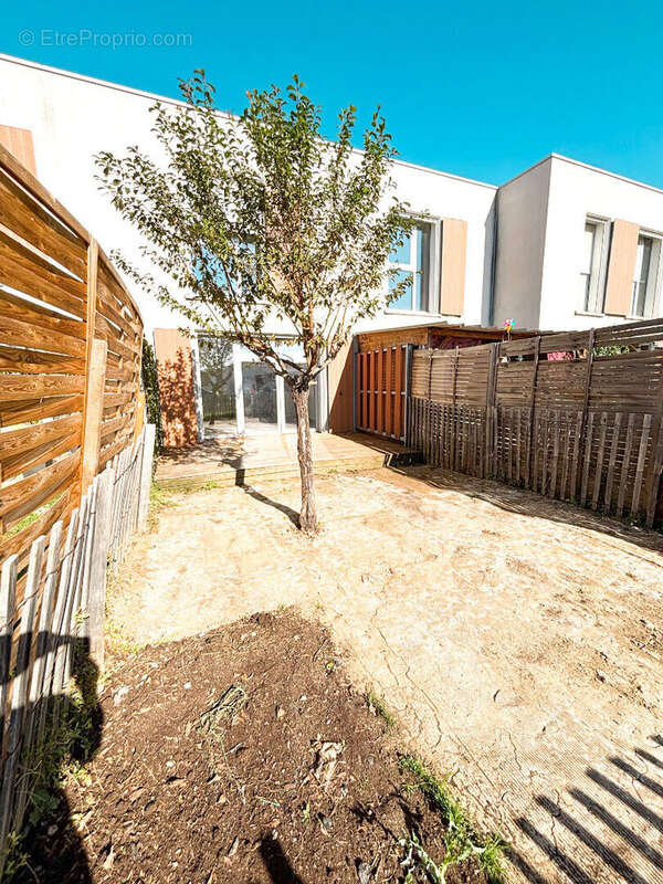 Maison à VILLENEUVE-TOLOSANE