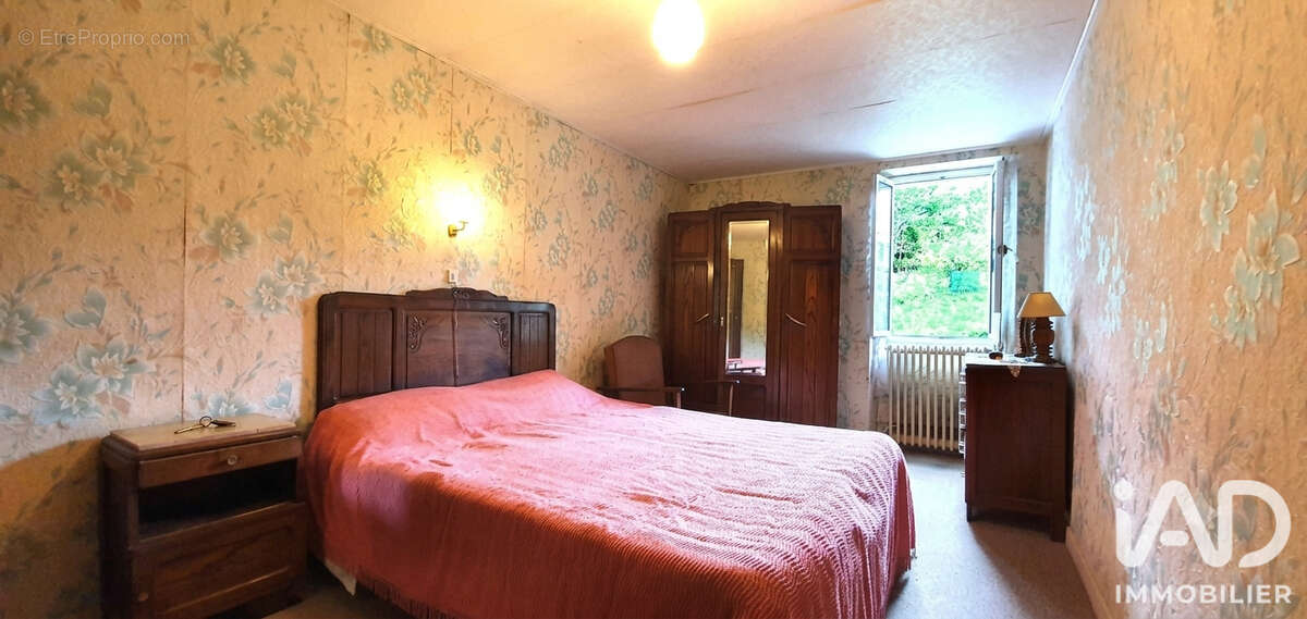 Photo 8 - Maison à TERRASSON-LAVILLEDIEU