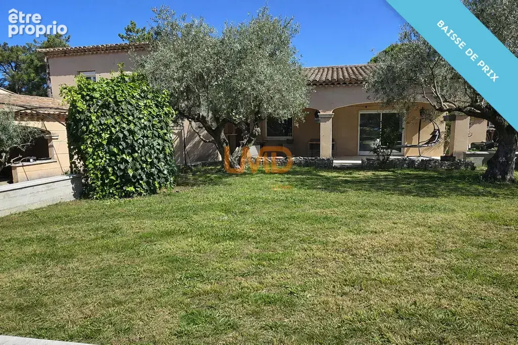 Propriété avec 2 habitations, piscine et dépendances - photo 12