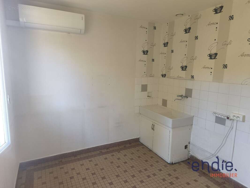 VENTE d'un ensemble immobilier à COSNE D'ALLIER - photo 2