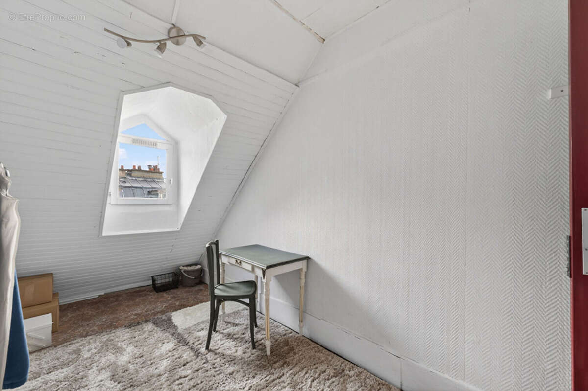 Appartement à PARIS-9E