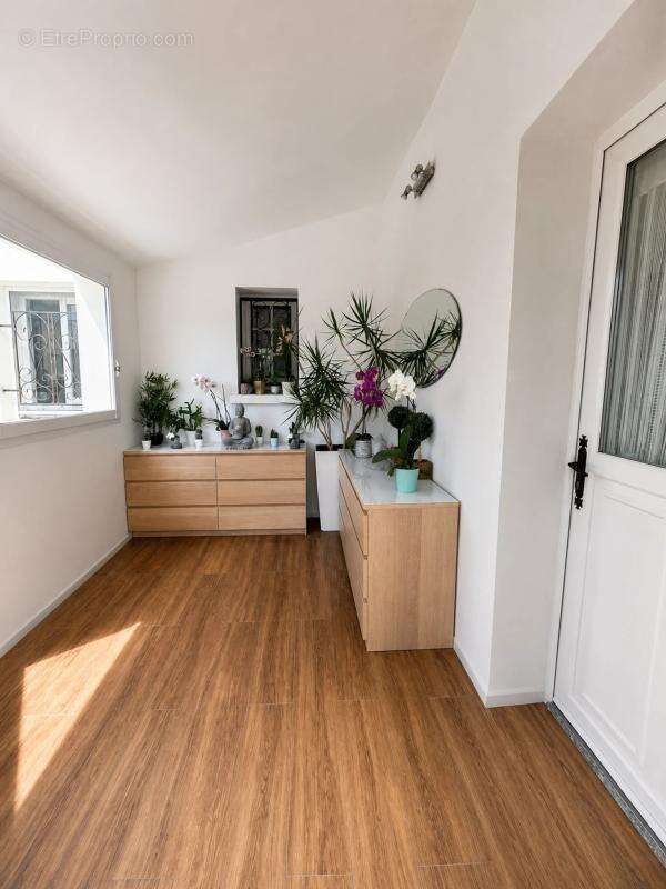 Maison de 7 pièces de 150 m² à Saint-Brice - photo 14