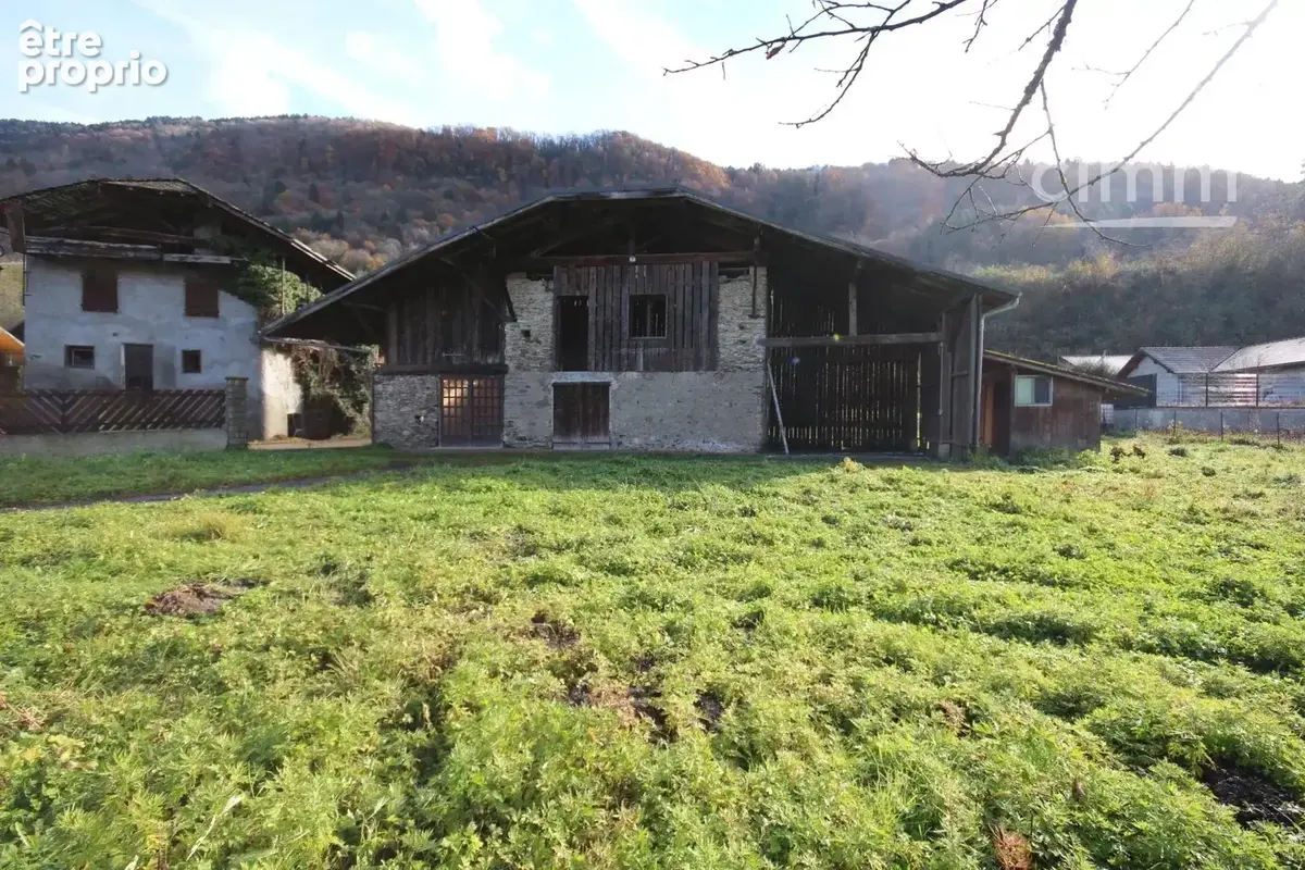 A vendre grange sur terrain de 1170 m2 villard leger 73390 - photo 6