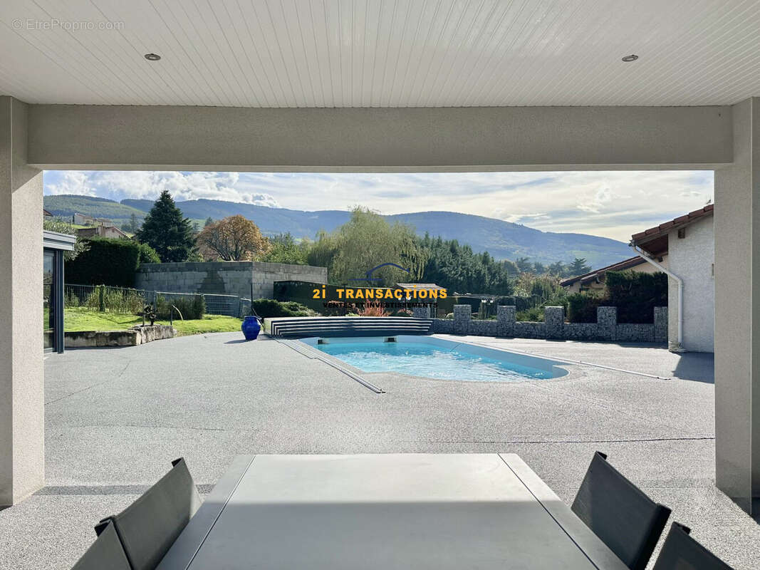 Maison à SAINT-CHAMOND