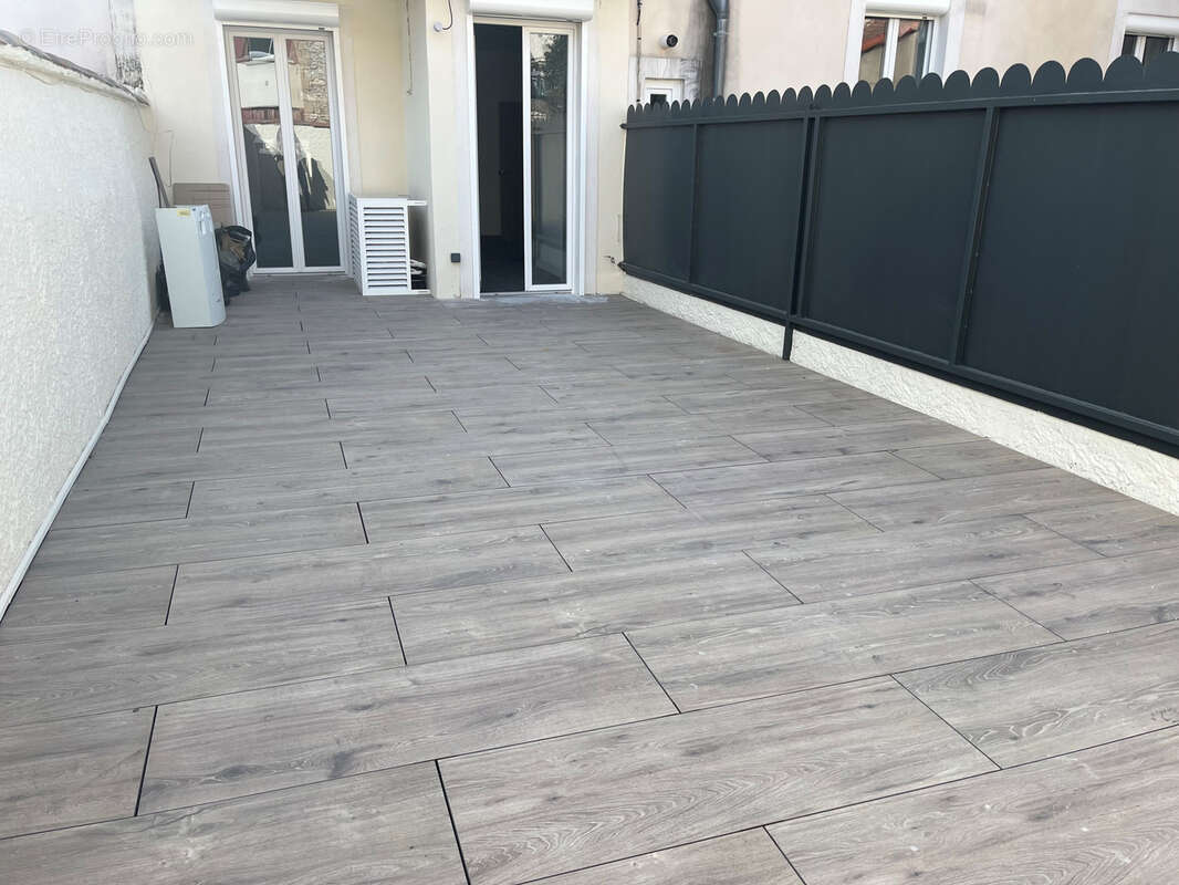 Appartement à NIMES