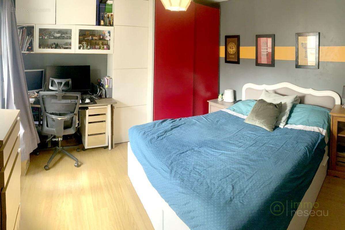 Appartement à LINAS
