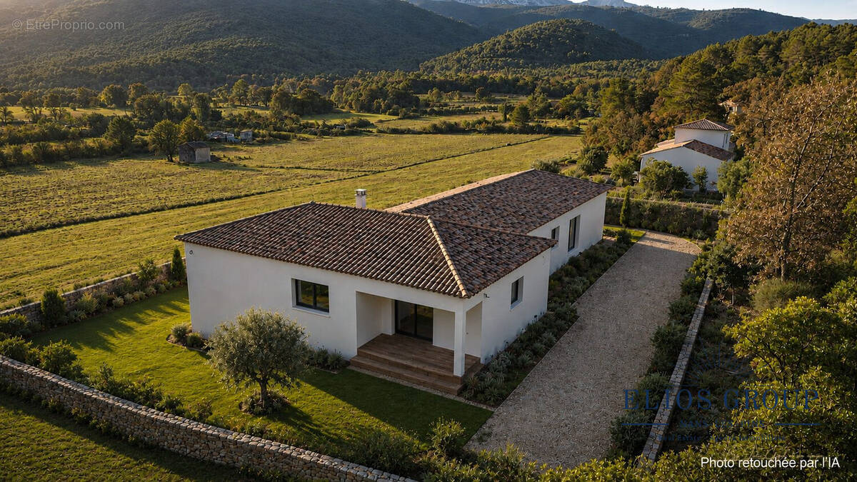 Maison à NANS-LES-PINS
