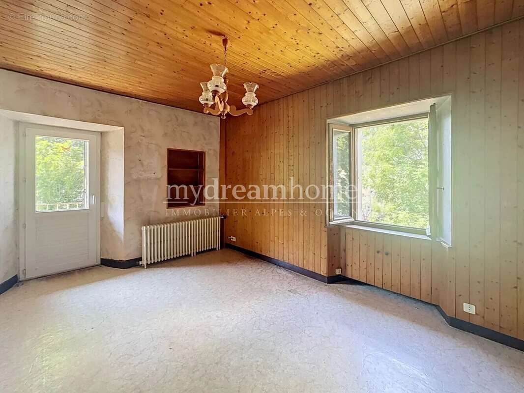 Immeuble de  4 appartements de 2 chambres - Flumet (73590) - photo 15