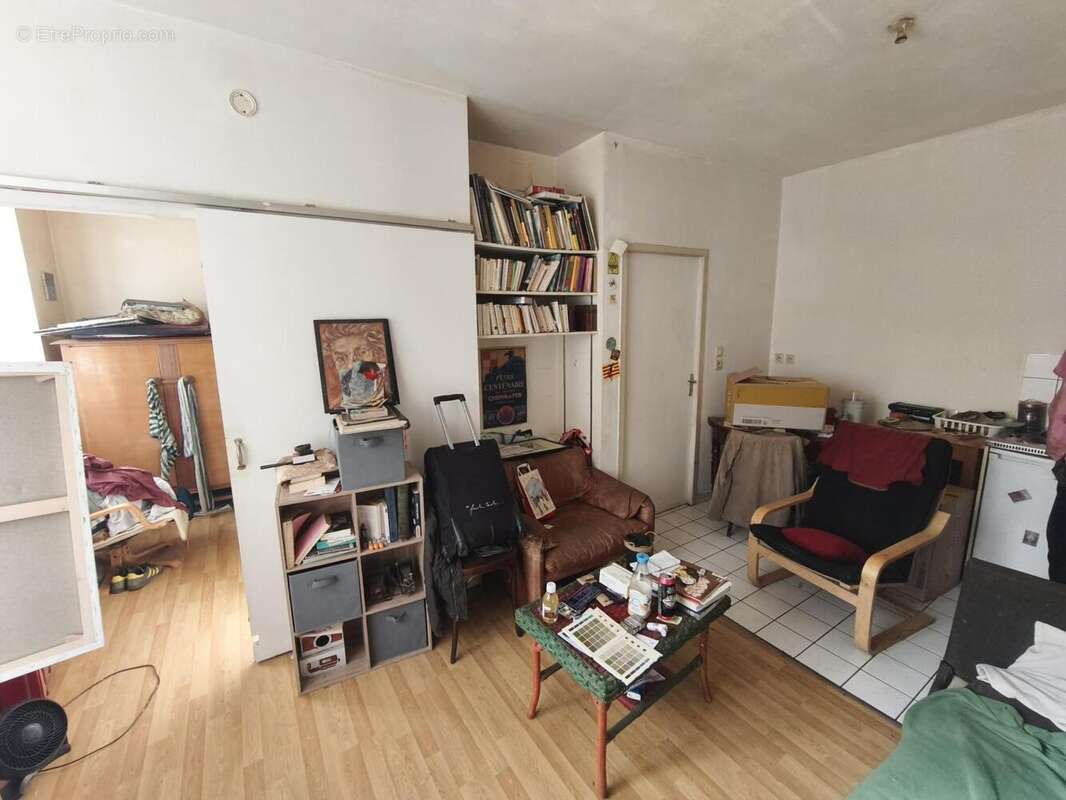 Appartement 29 m² à Saint-Etienne  - photo 4