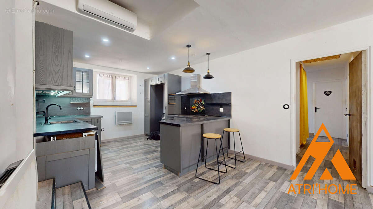 Appartement 88 m² à Aurillac  - photo 4
