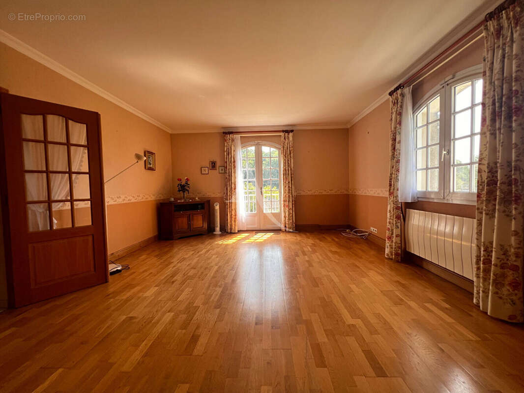 Maison à MONTRICHARD