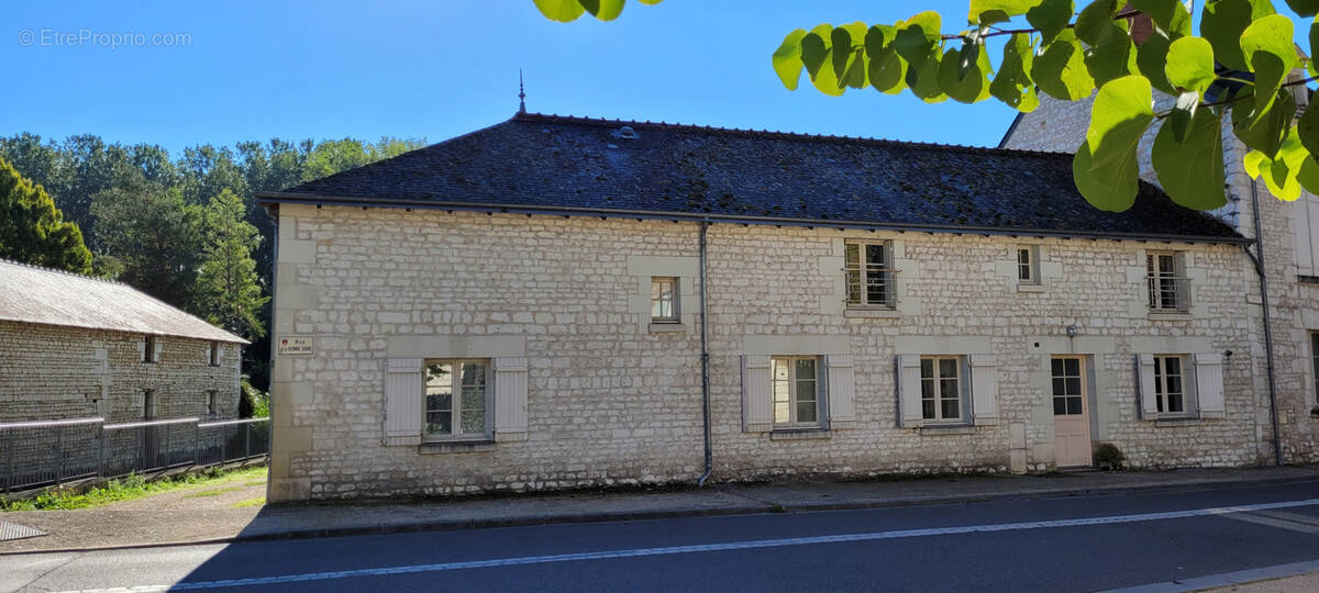 Maison à CHAMPIGNY-SUR-VEUDE