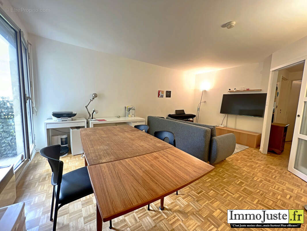 Pièce de vie - Appartement à VANVES