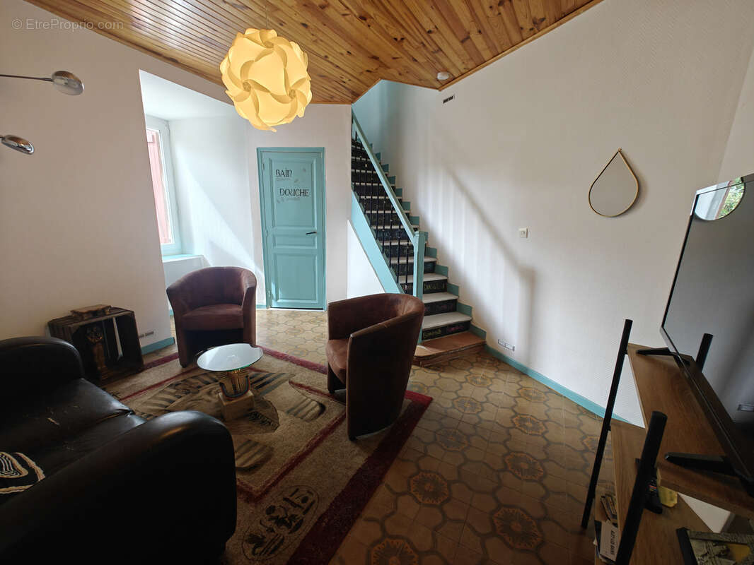 Maison à SAINT-HILAIRE