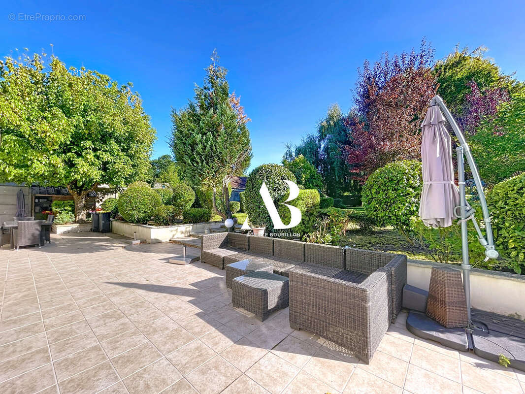 Maison à FONTENAILLES