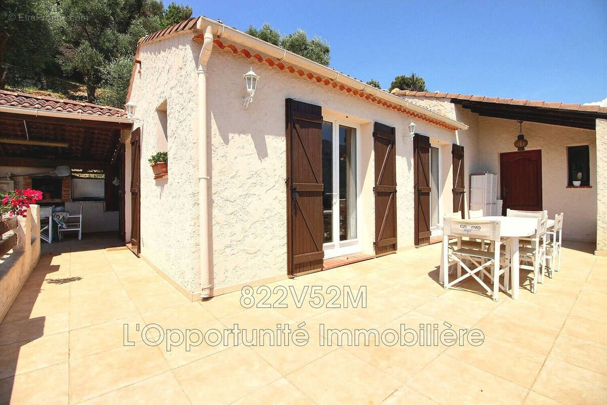 Maison à SAINTE-AGNES