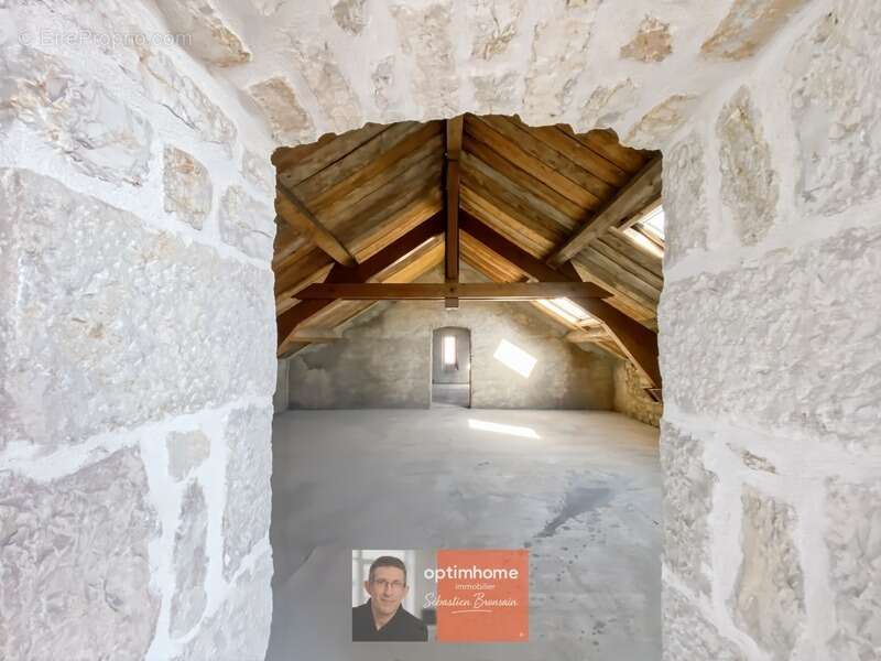 Appartement plateau brut à aménager – Dernier étage avec tropézienne – Dole (39100) - photo 19