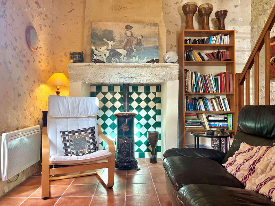 Maison à LAMOTHE-MONTRAVEL