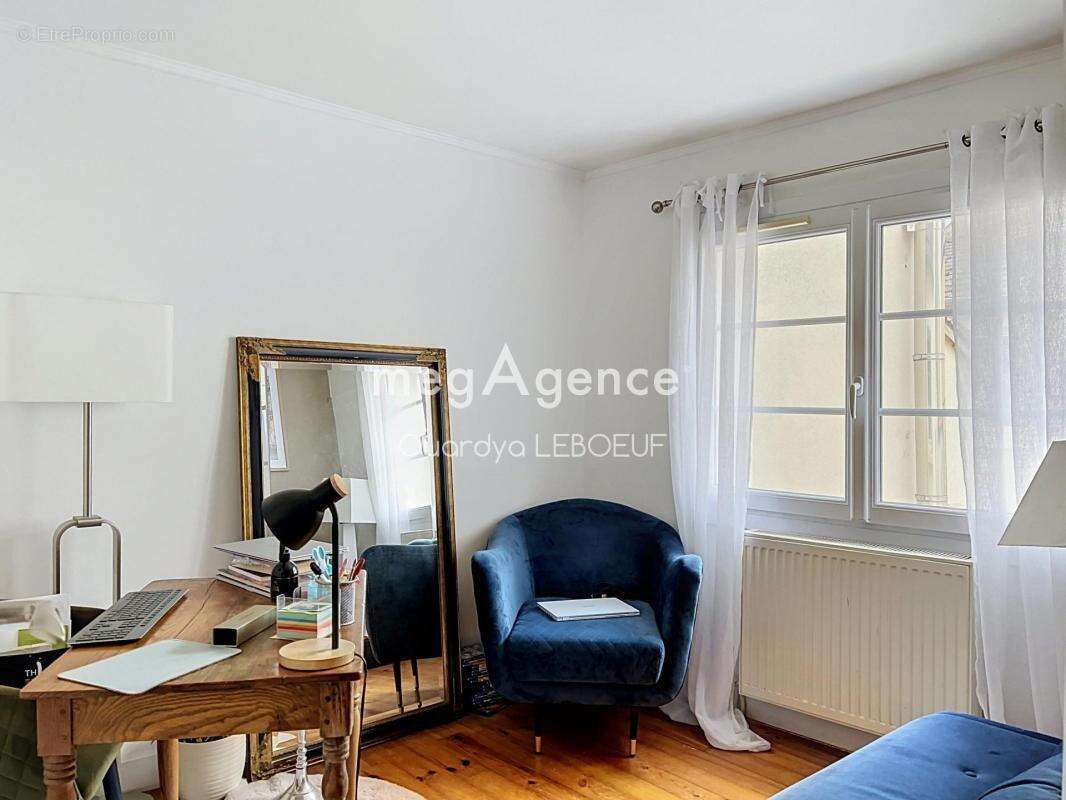 Un cocon en cœur de ville : maison 5 P avec patio - photo 7