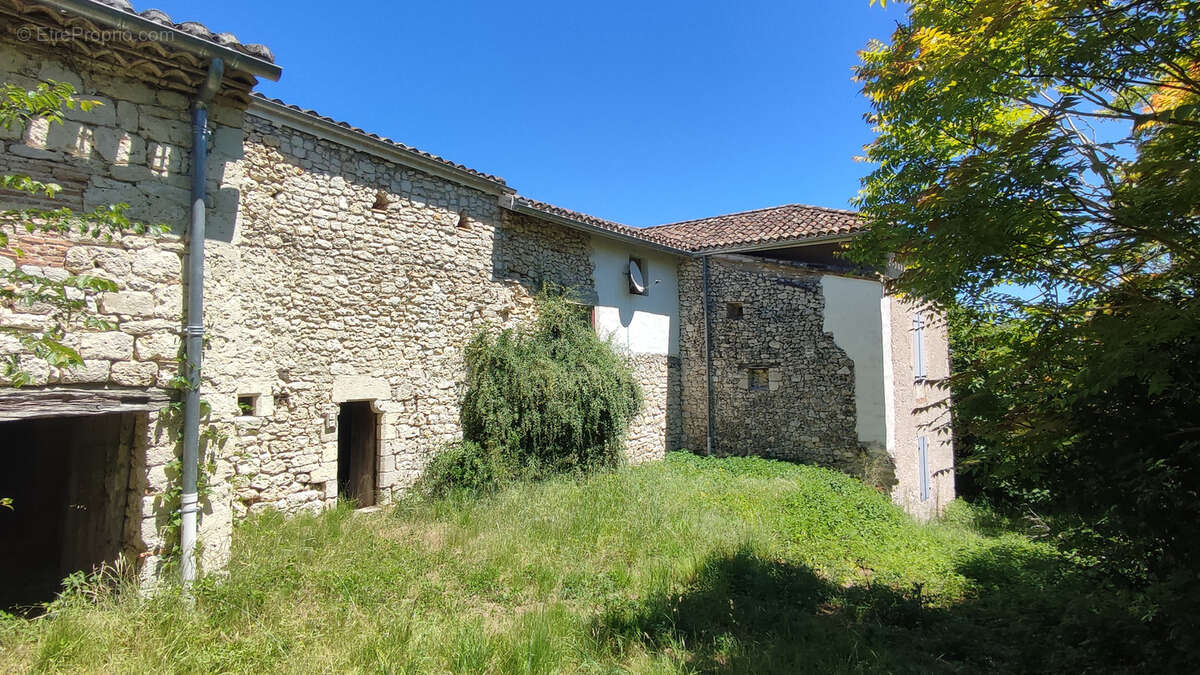 Maison à TOUFFAILLES