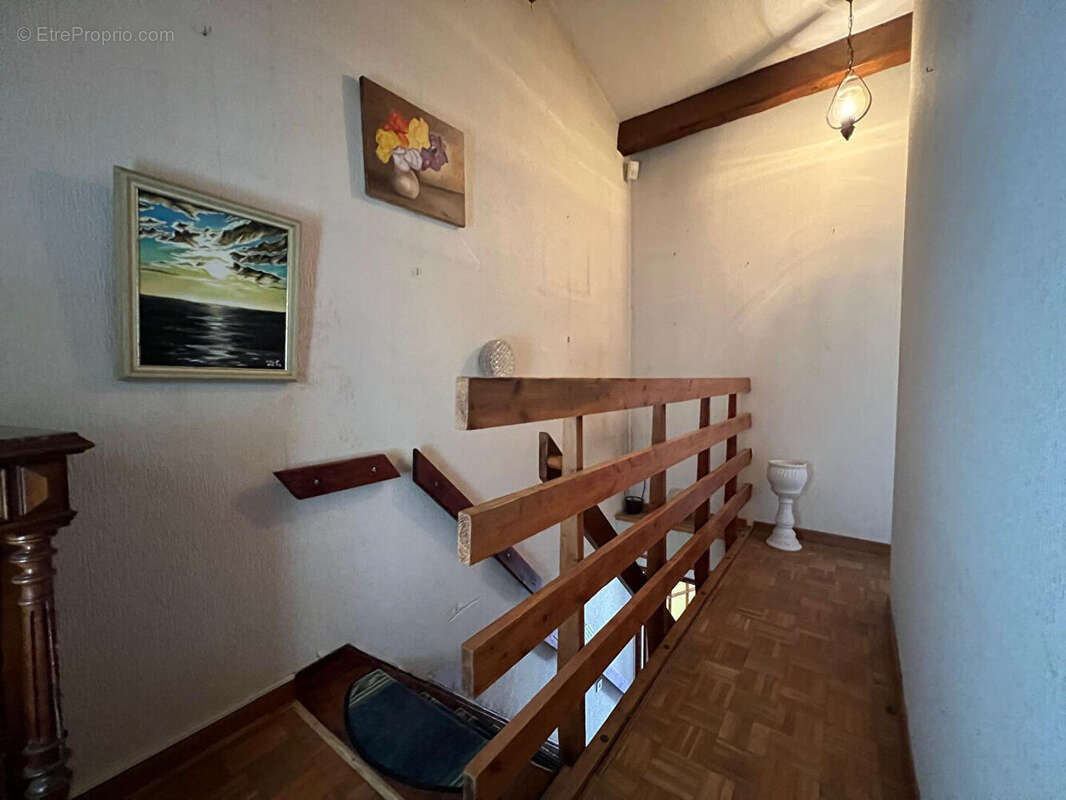 Maison à LA DESTROUSSE