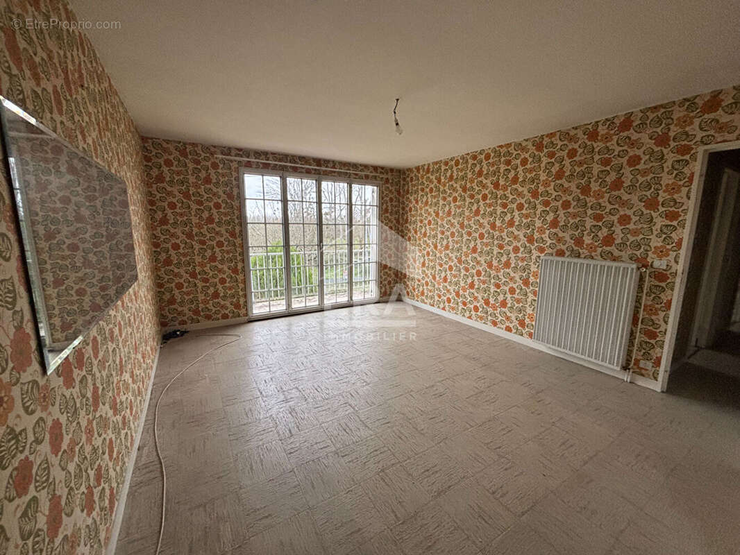 Maison à VERNOU-SUR-BRENNE