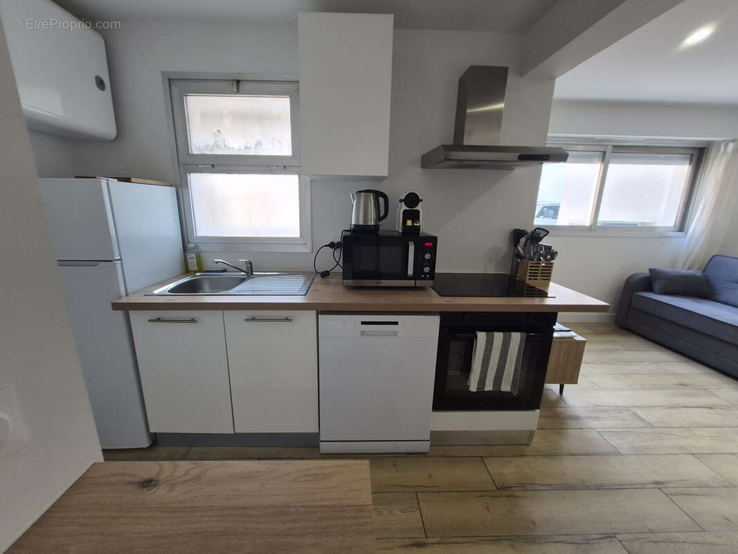 Appartement à VALLAURIS