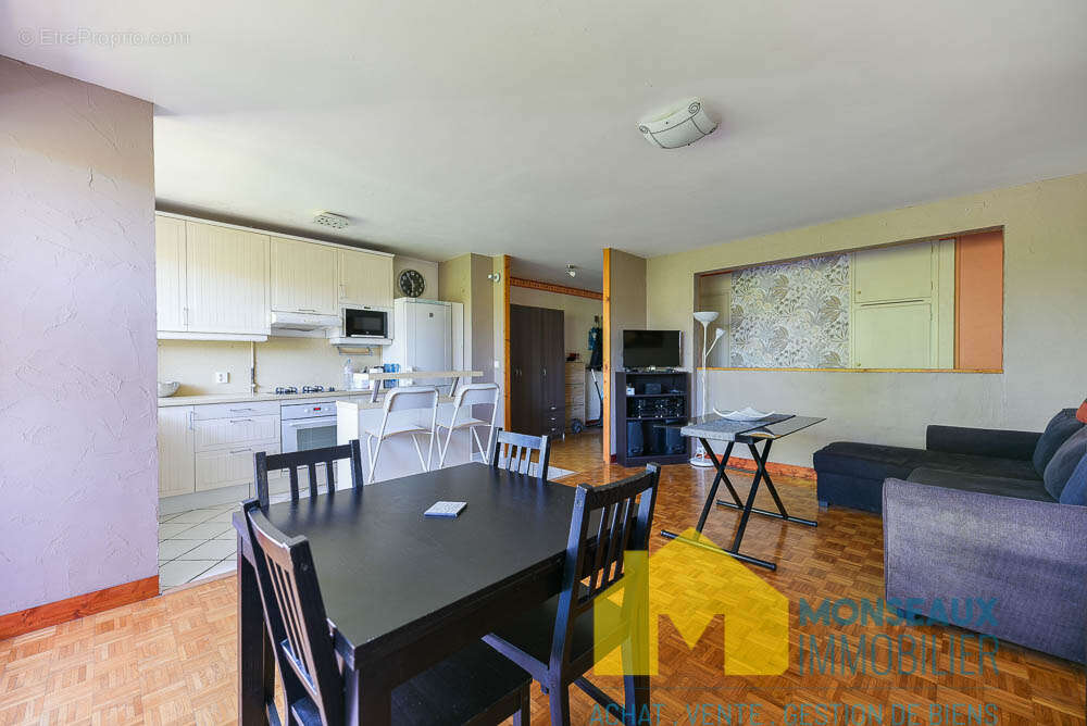 Appartement à SAVIGNY-SUR-ORGE