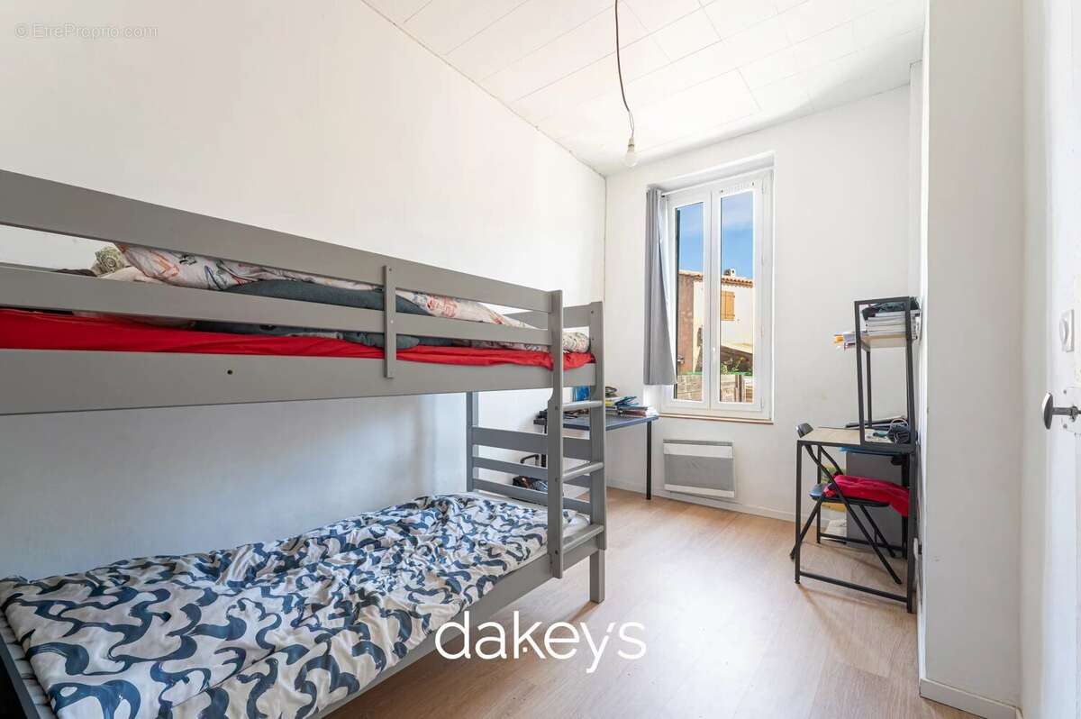 Appartement à MARSEILLE-14E