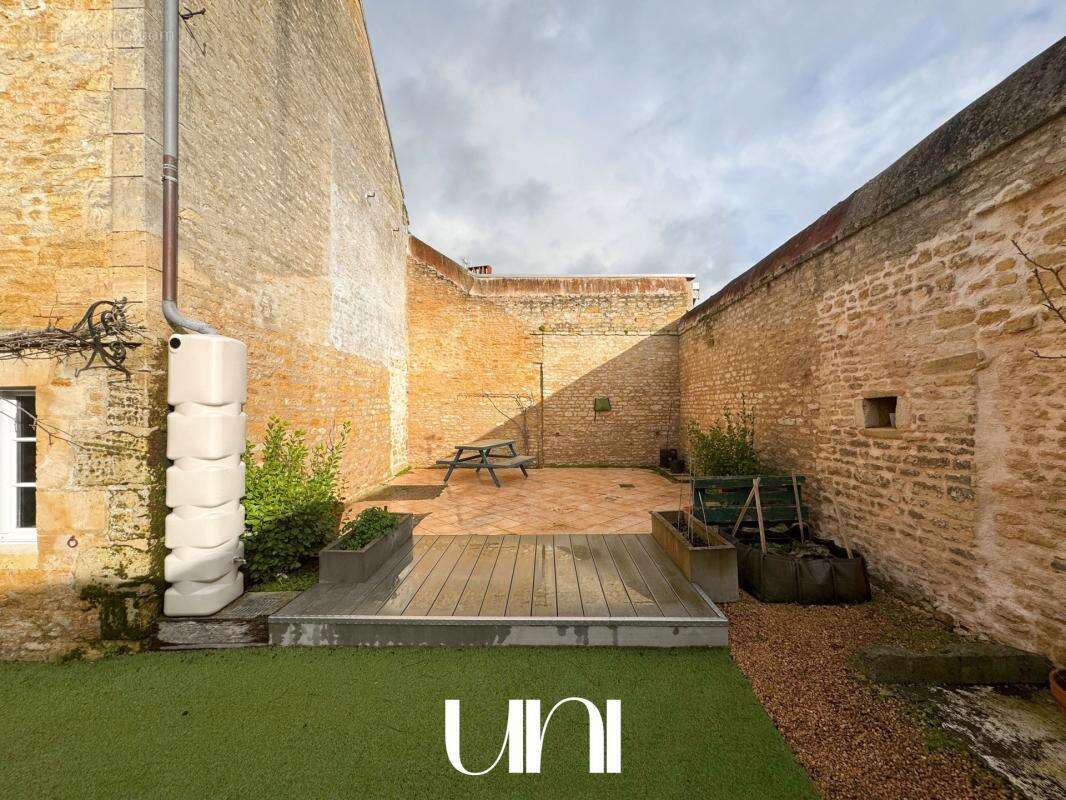 Maison à LUC-SUR-MER