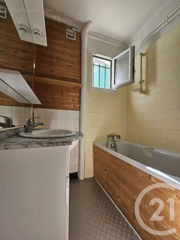 Maison 151 m² à Cagnes-Sur-Mer  - photo 31
