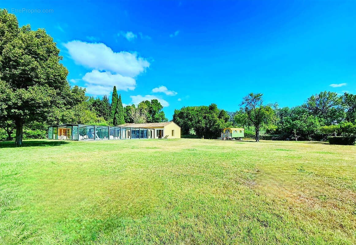 Demeure de prestige au coeur des Alpilles - photo 3