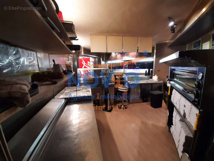 Autre à NEUVILLE-DE-POITOU