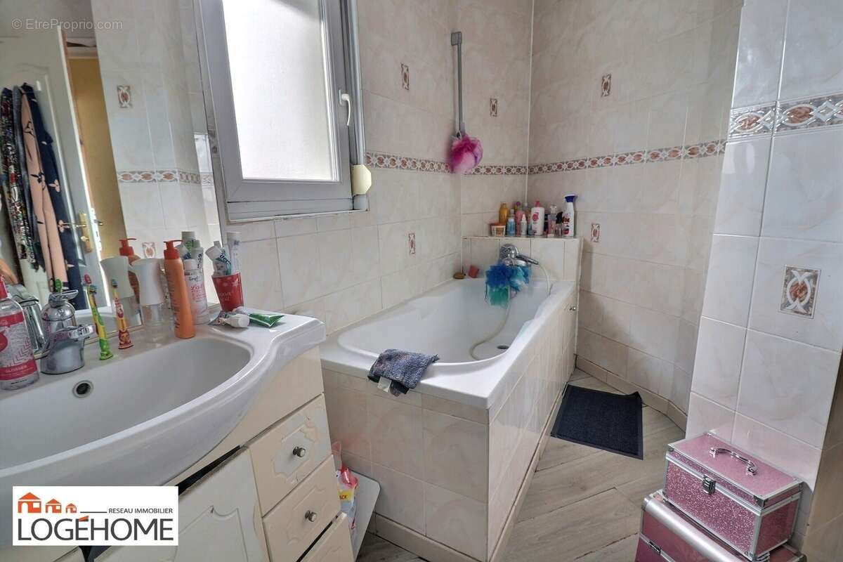 Maison à MONS-EN-BAROEUL