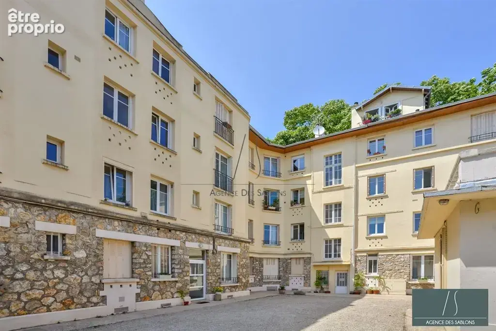 Appartement à LE VESINET