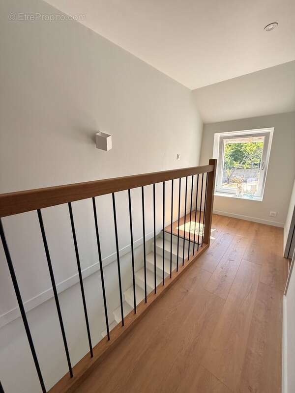 Maison en pierre entièrement rénovée, 95m², avec dépendances, terrain de 1154m² 148 000 € - photo 29