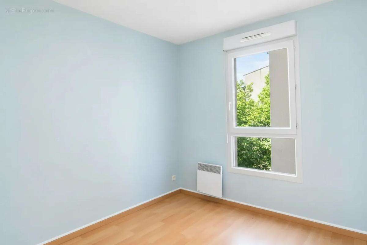 Lyon 8 - T3 , Balcon et Garage en Sus - photo 7