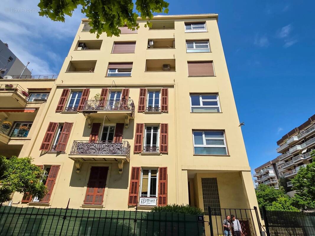 Appartement à NICE