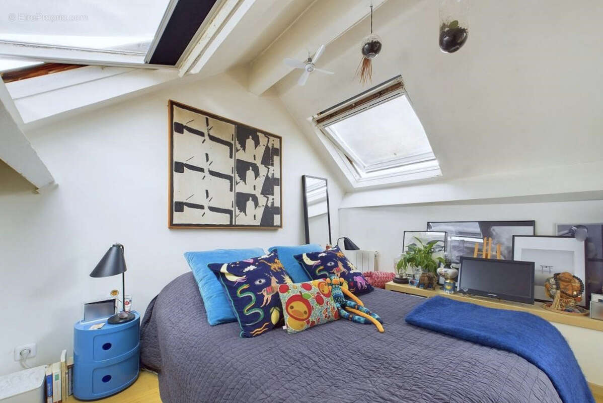 Appartement à PARIS-11E