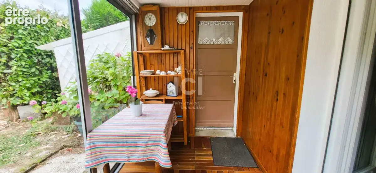Maison Sainte-Luce-Sur-Loire - 4 chambres - photo 12