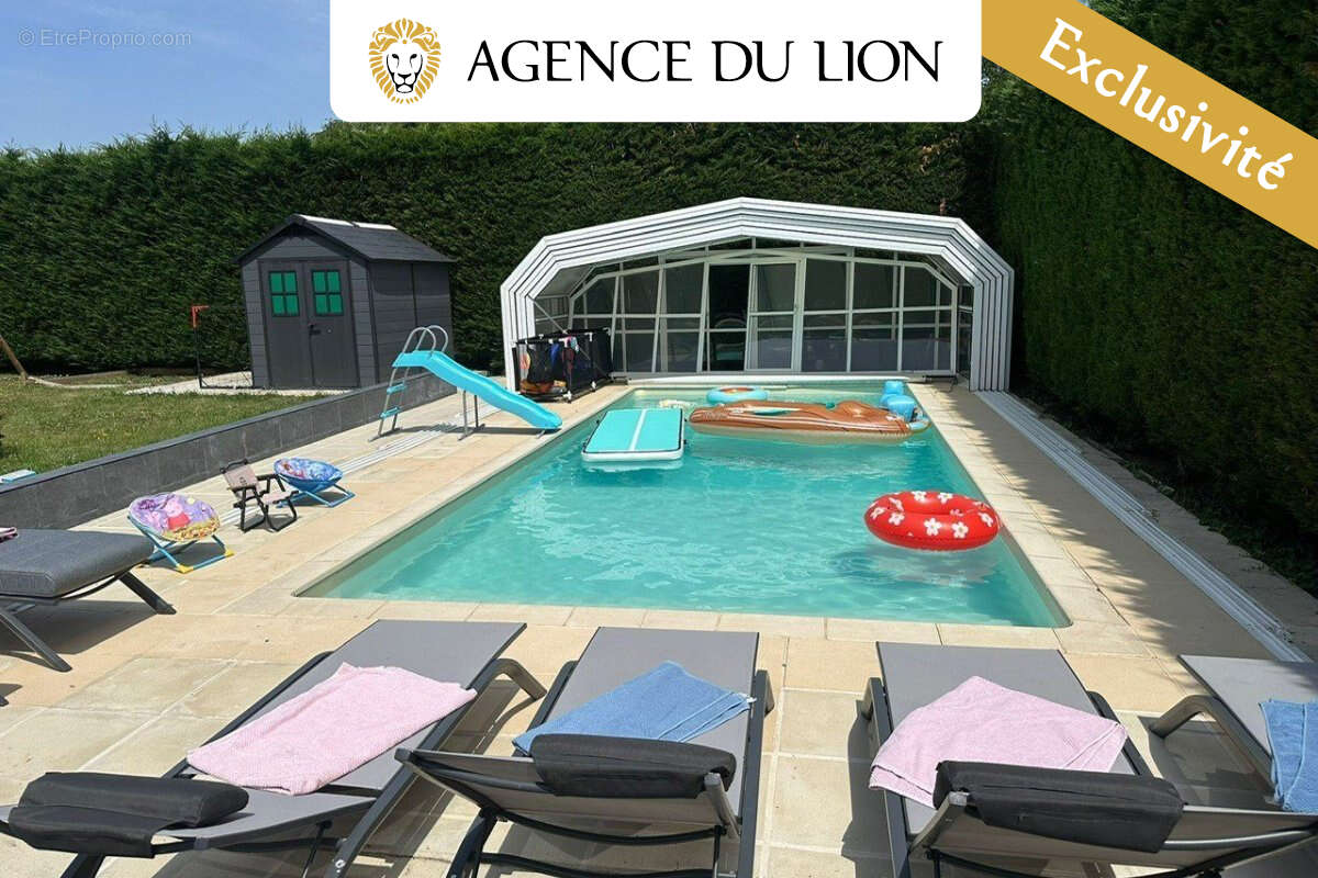 Maison à HOUDAN