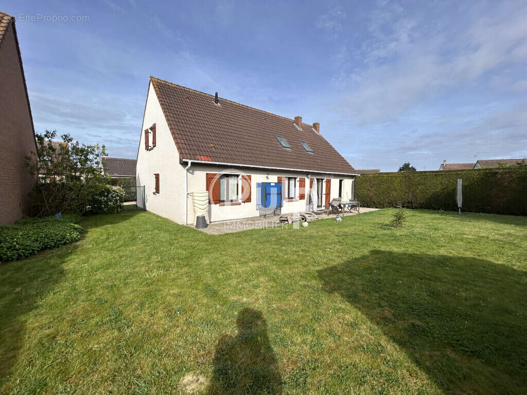 Maison à PROVIN