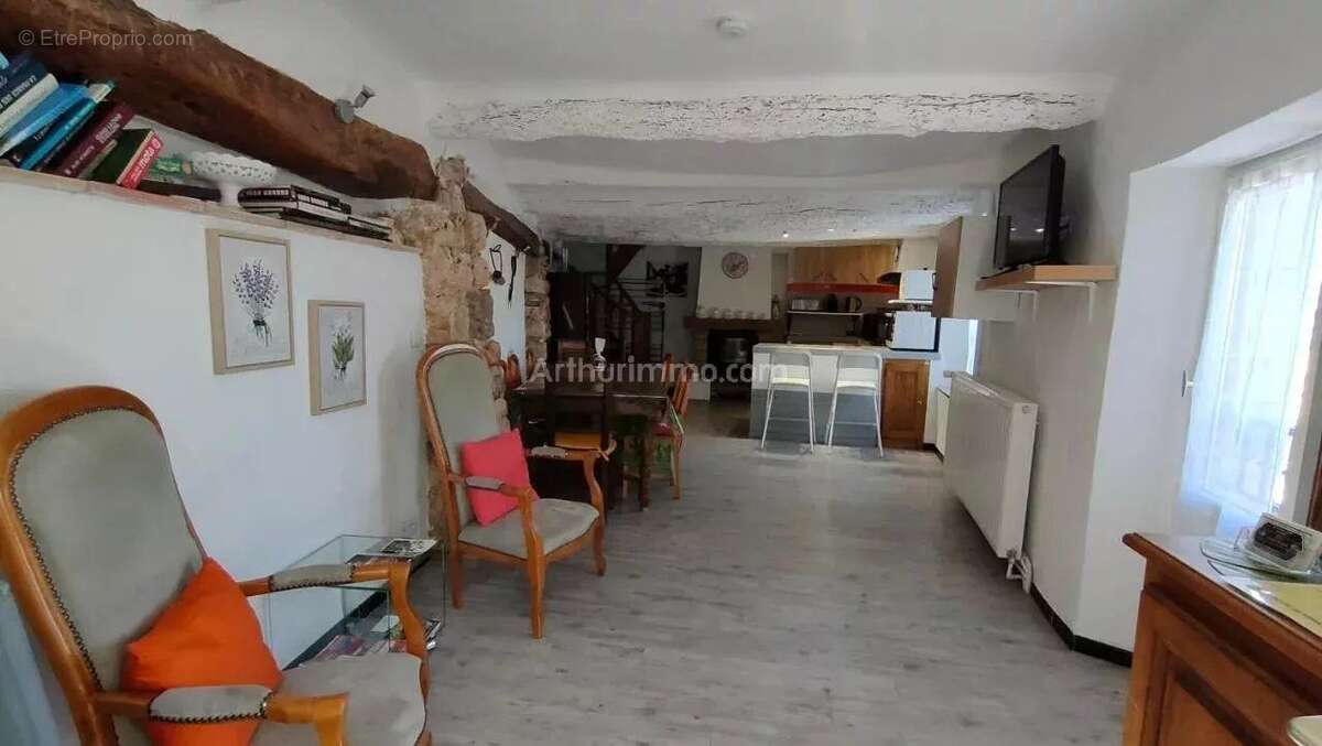 Maison à MOISSAC-BELLEVUE