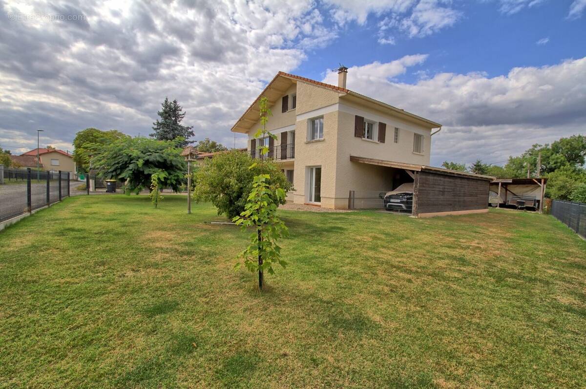 Maison à ORLEAT